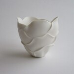 丹羽シゲユキ 白磁削手花器「はなゆめあそび」